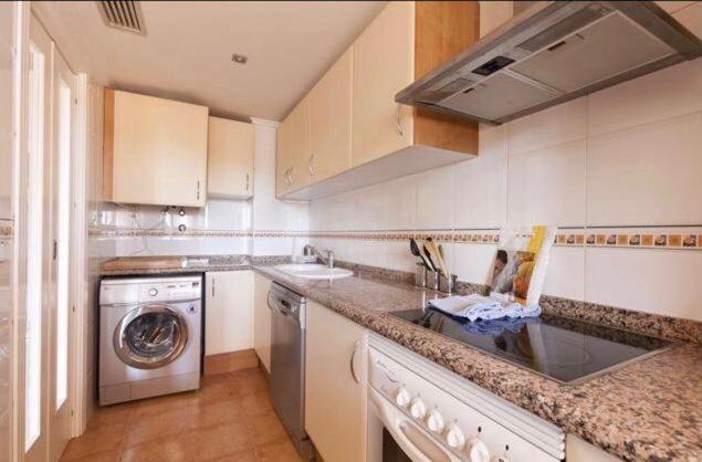 Precioso Apartamento Frente Al Mar Denia Kültér fotó